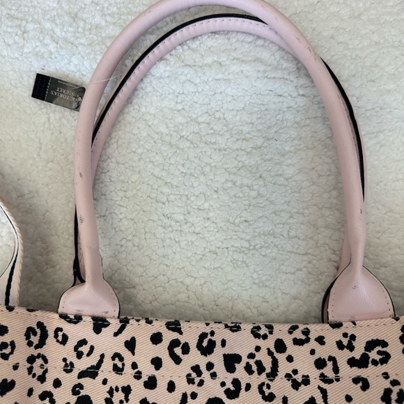 Victoria’s Secret pink leopard tote bag. - Picture 5 of 9